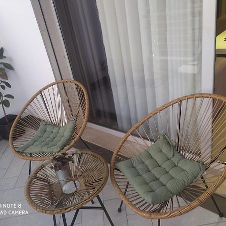 Luxury Condo In Tirana Exterior photo